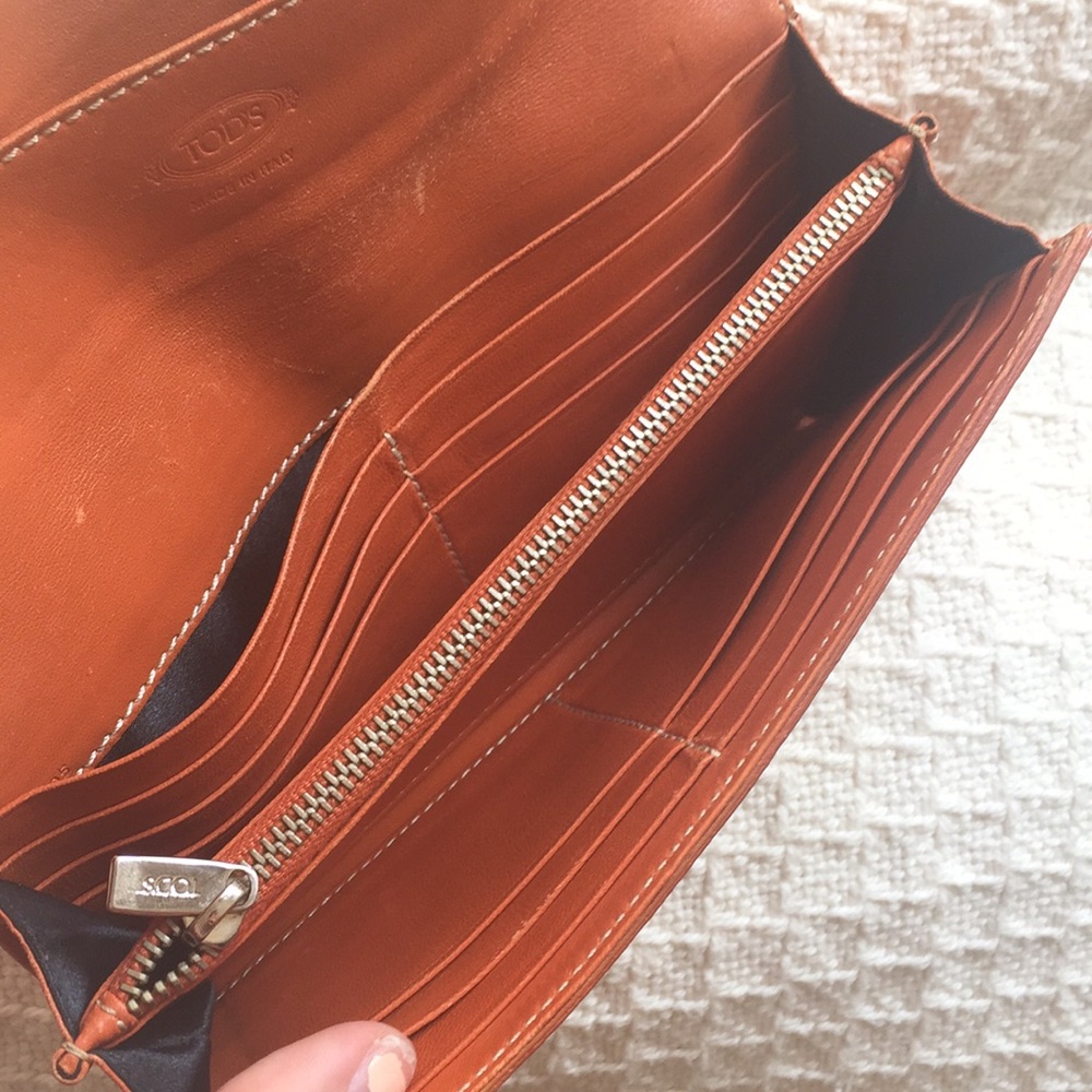 Tod’s Python Orange Wallet - image 7
